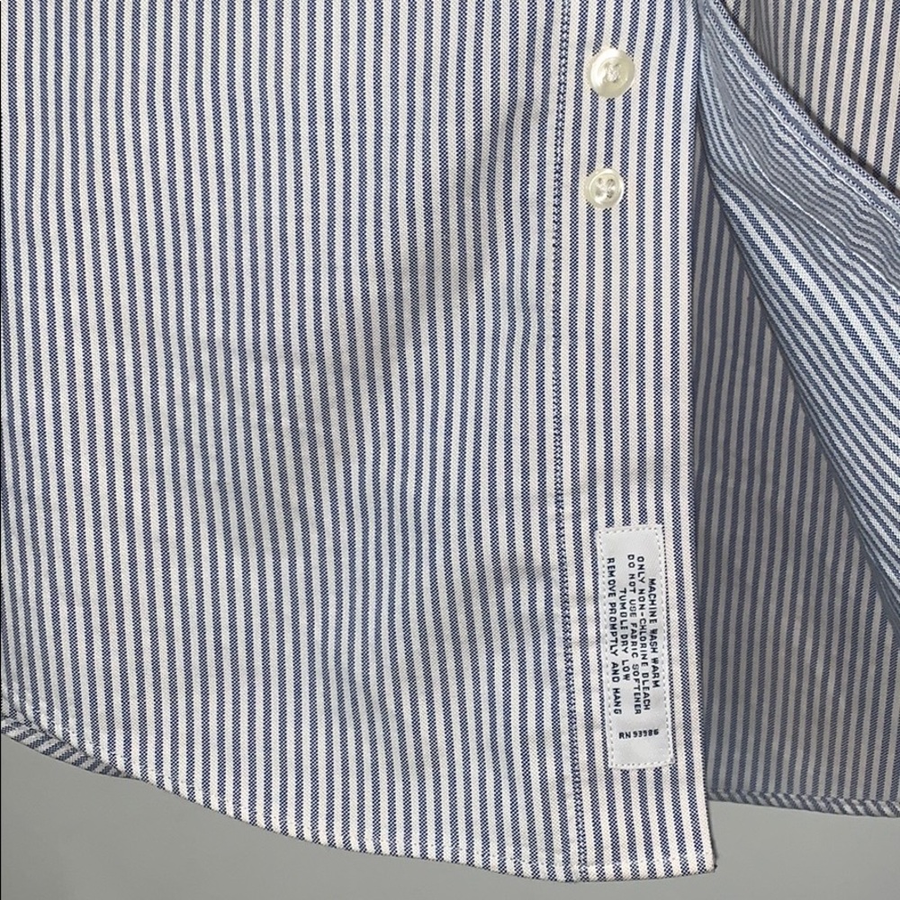 BrooksCool® Classic-Fit Dress Shirt Non-Iron - Picture 4 of 8